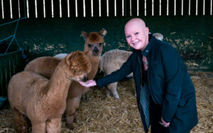 Gail Porter helping volunteers at LOVE Gorgie Farm
