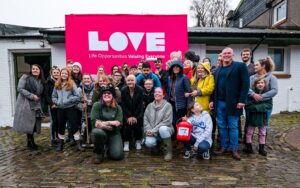 Gail Porter visit to LOVE Gorgie Farm