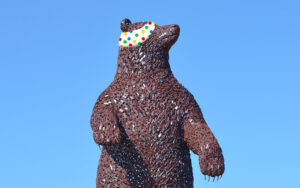 DunBear sculpture dons Pudsey-style eye patch for BBC 'Big Night In'